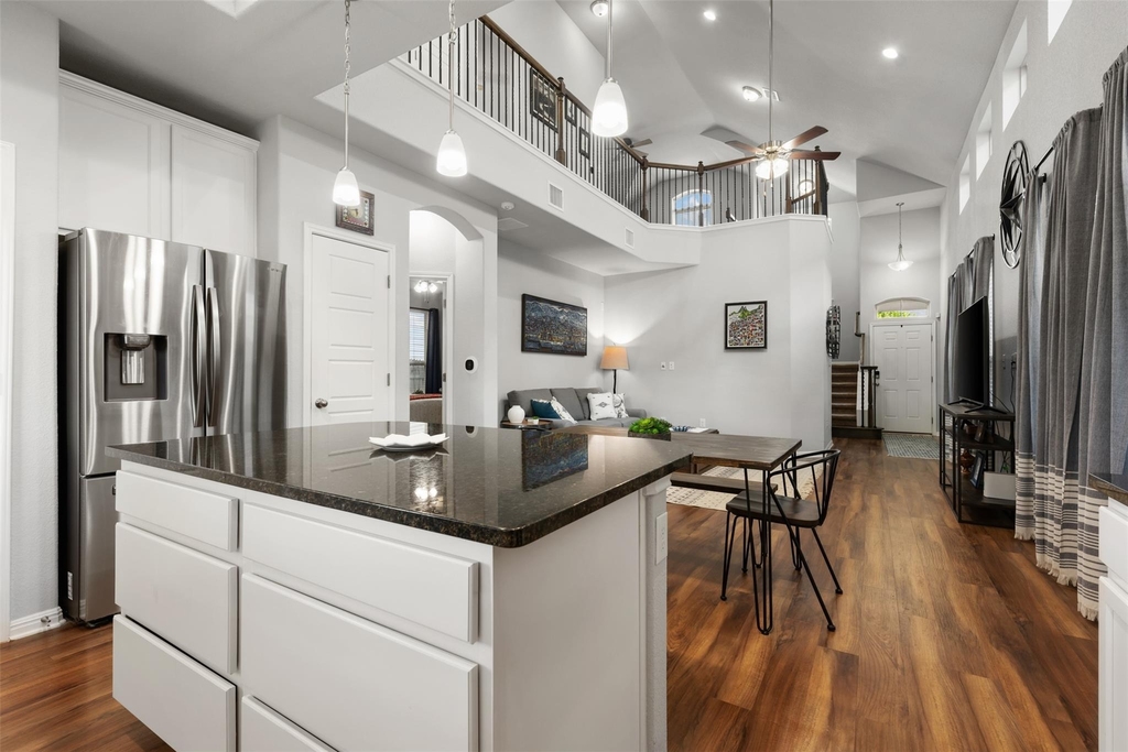 1404 Jenkins Bnd - Photo 14