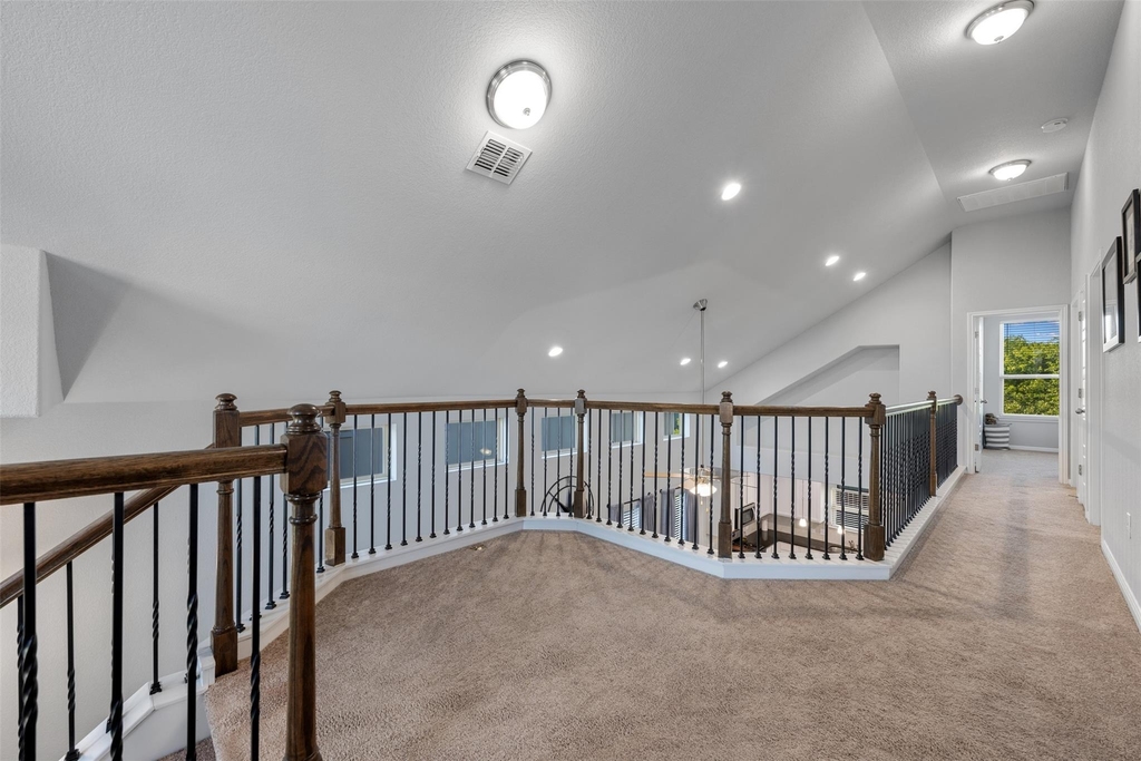 1404 Jenkins Bnd - Photo 26