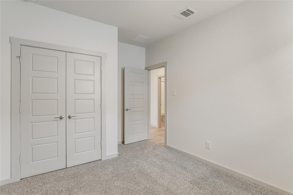 341 Wilshire Rd - Photo 5