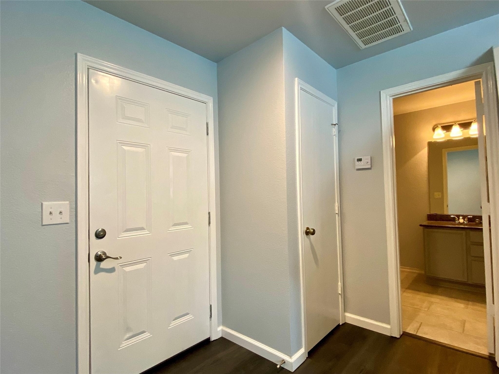 13205 Sea Biscuit Dr - Photo 14