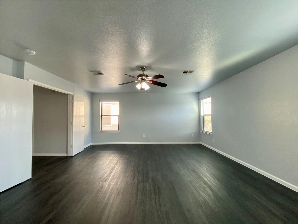 13205 Sea Biscuit Dr - Photo 18