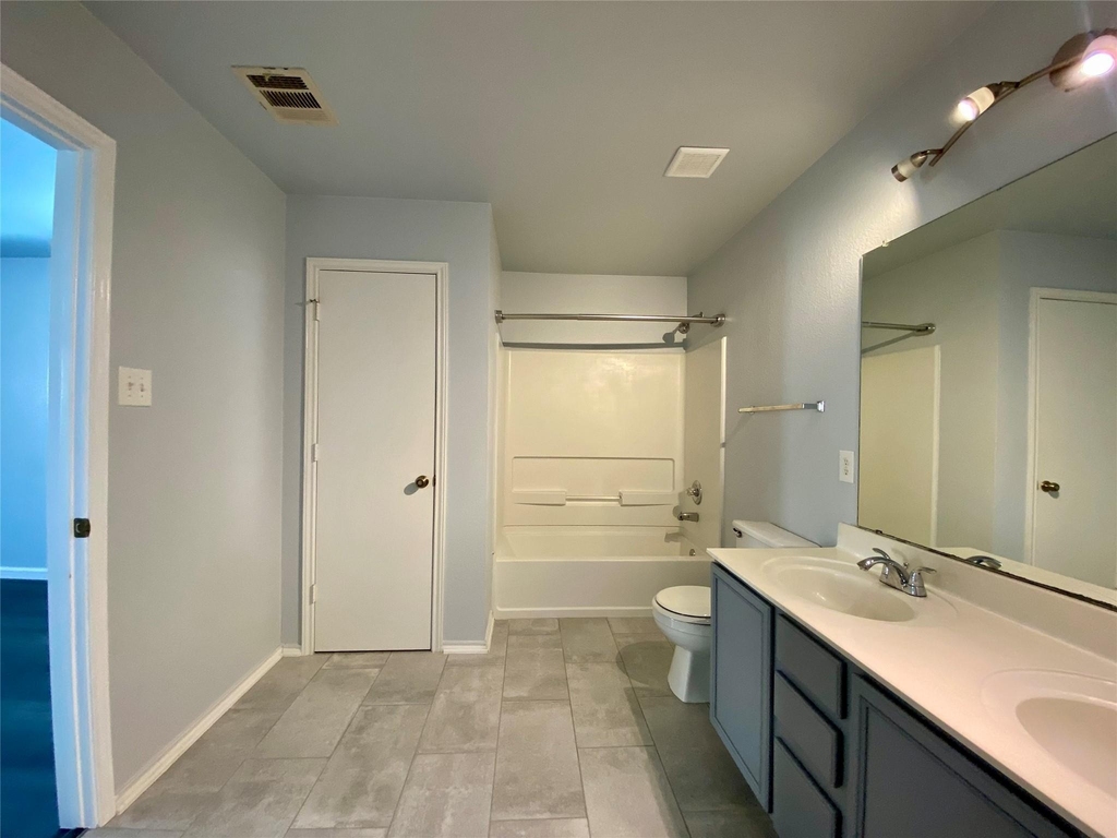 13205 Sea Biscuit Dr - Photo 21