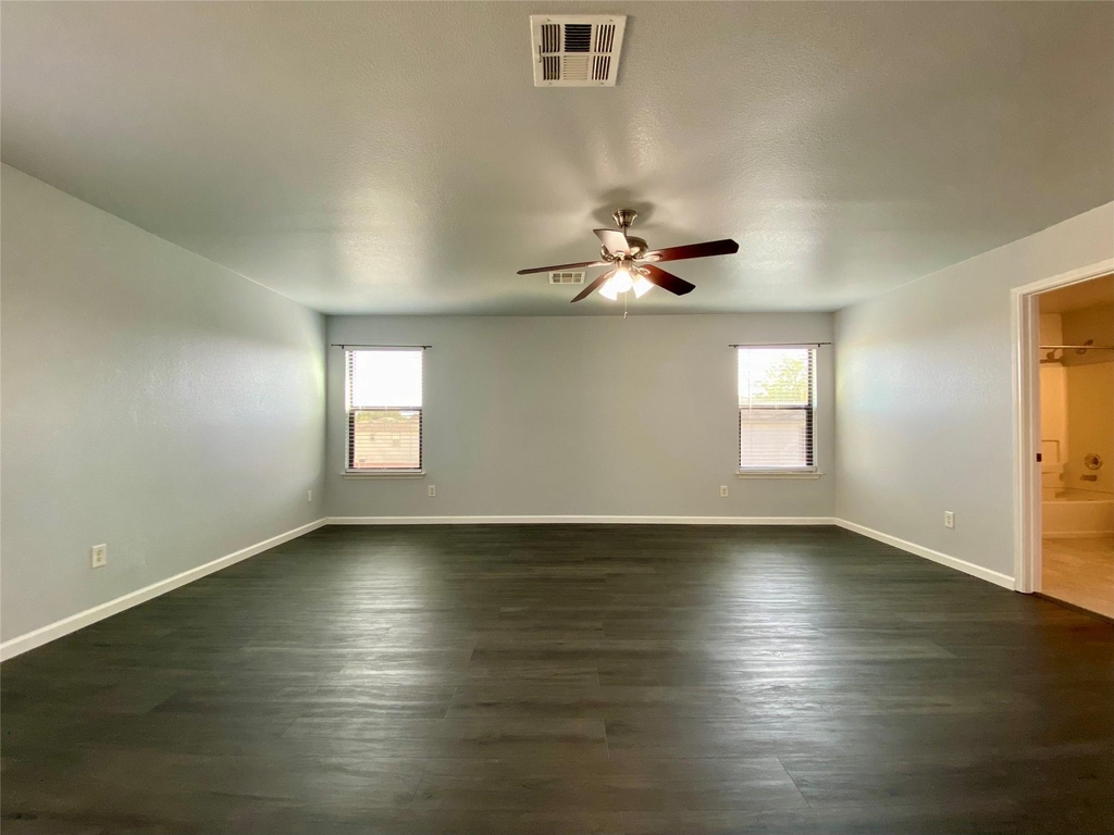 13205 Sea Biscuit Dr - Photo 17