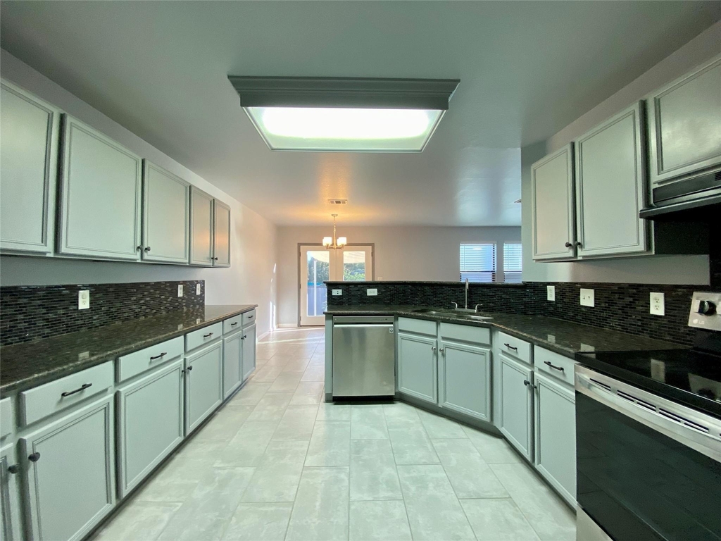 13205 Sea Biscuit Dr - Photo 13