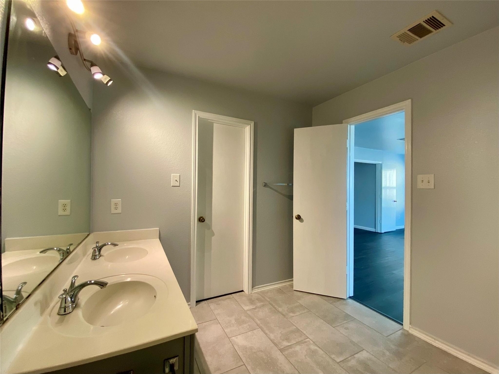 13205 Sea Biscuit Dr - Photo 20