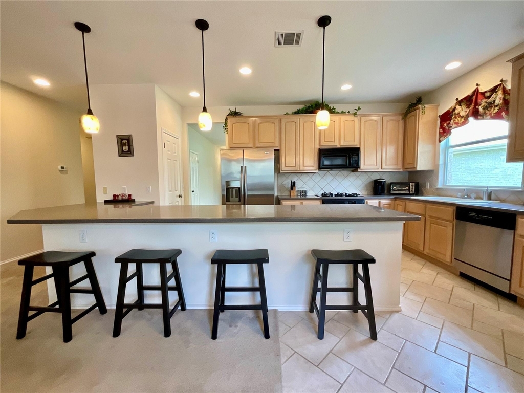 7008 Albacete Ln - Photo 11
