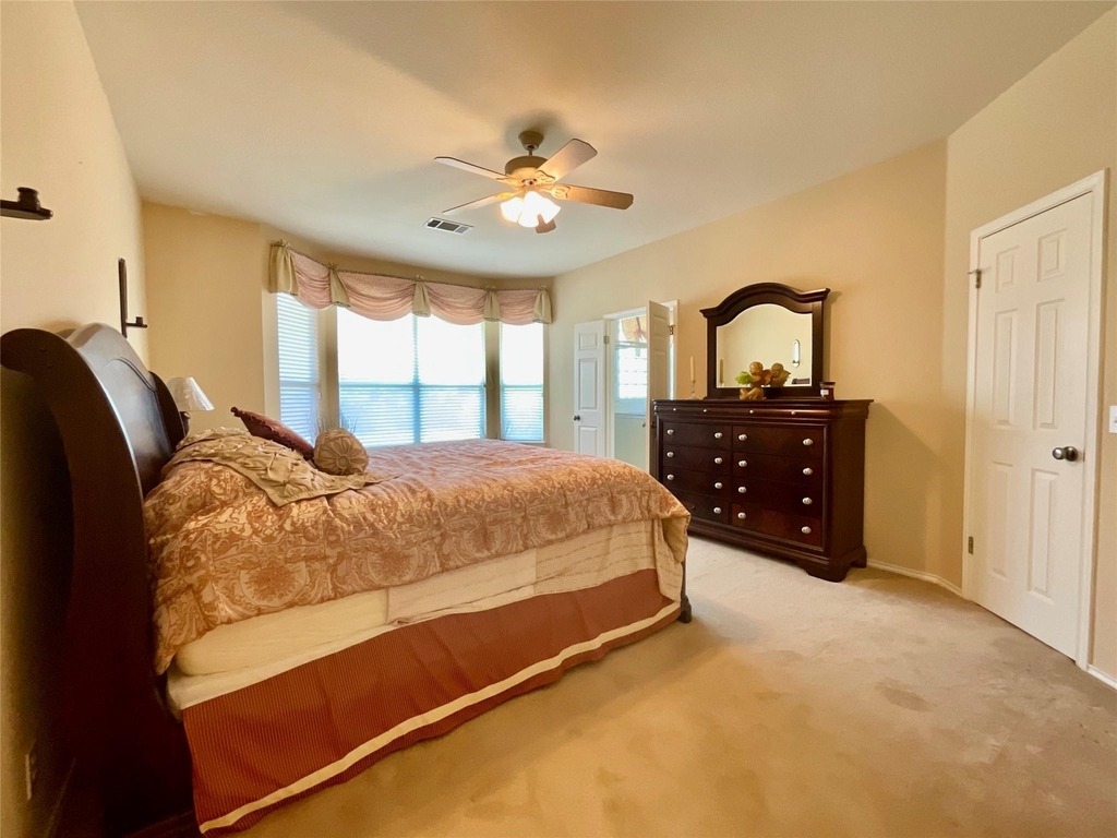7008 Albacete Ln - Photo 15