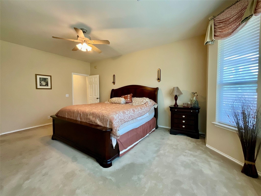 7008 Albacete Ln - Photo 17