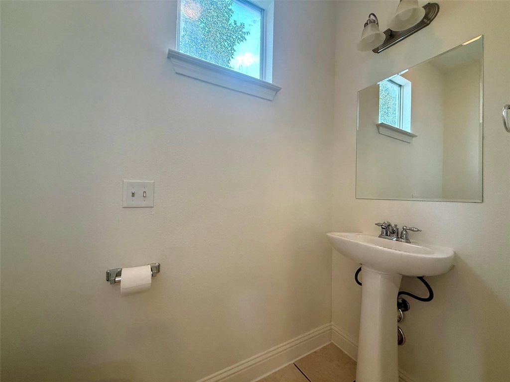 6916 Meador Ave - Photo 6