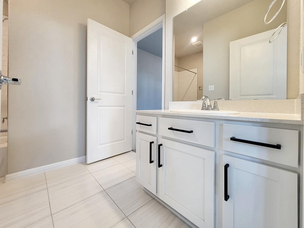 1015 Vista View Dr - Photo 13