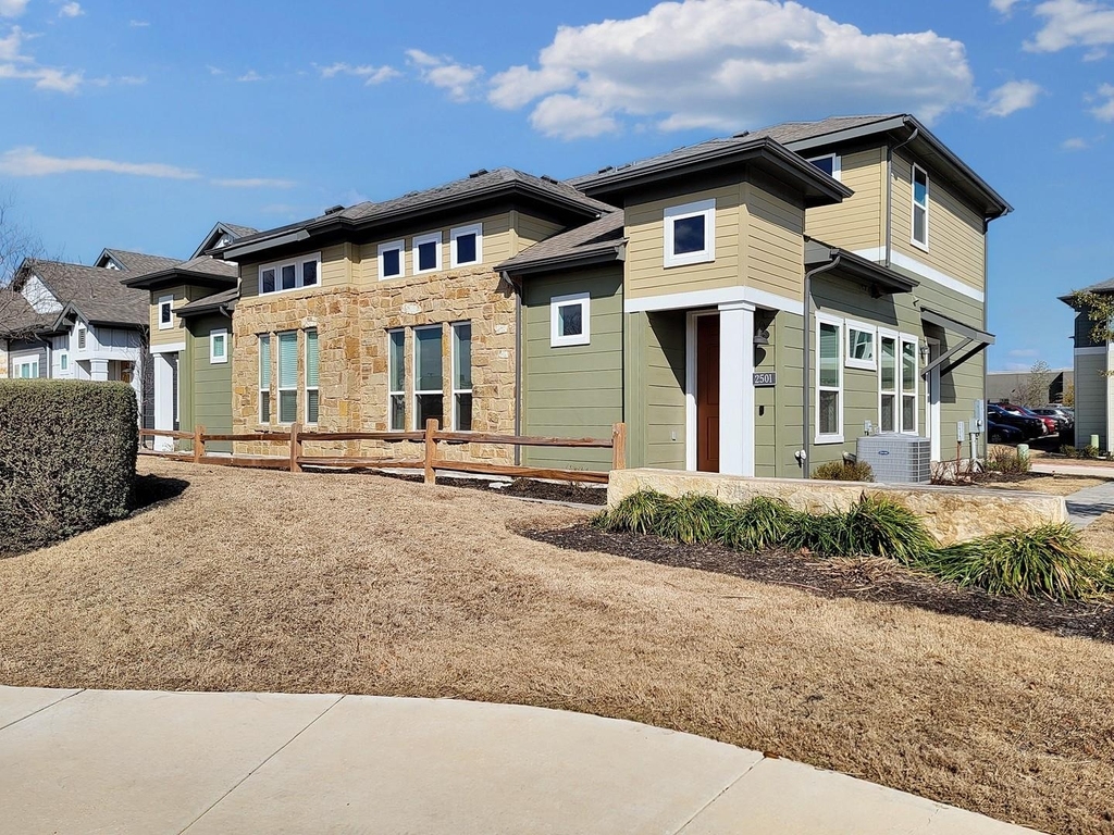 1015 Vista View Dr - Photo 24