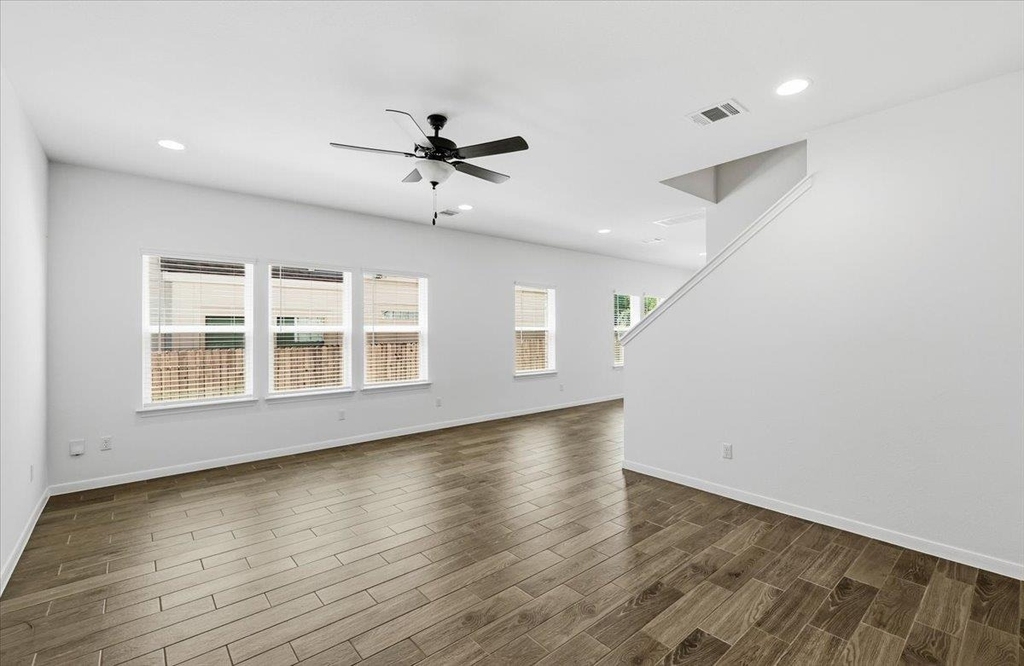 6407 Principale Dr - Photo 5