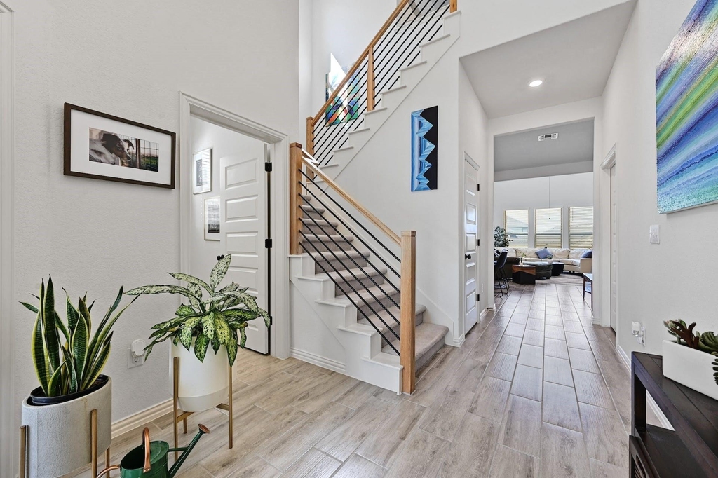 13004 Bloomington Dr - Photo 9