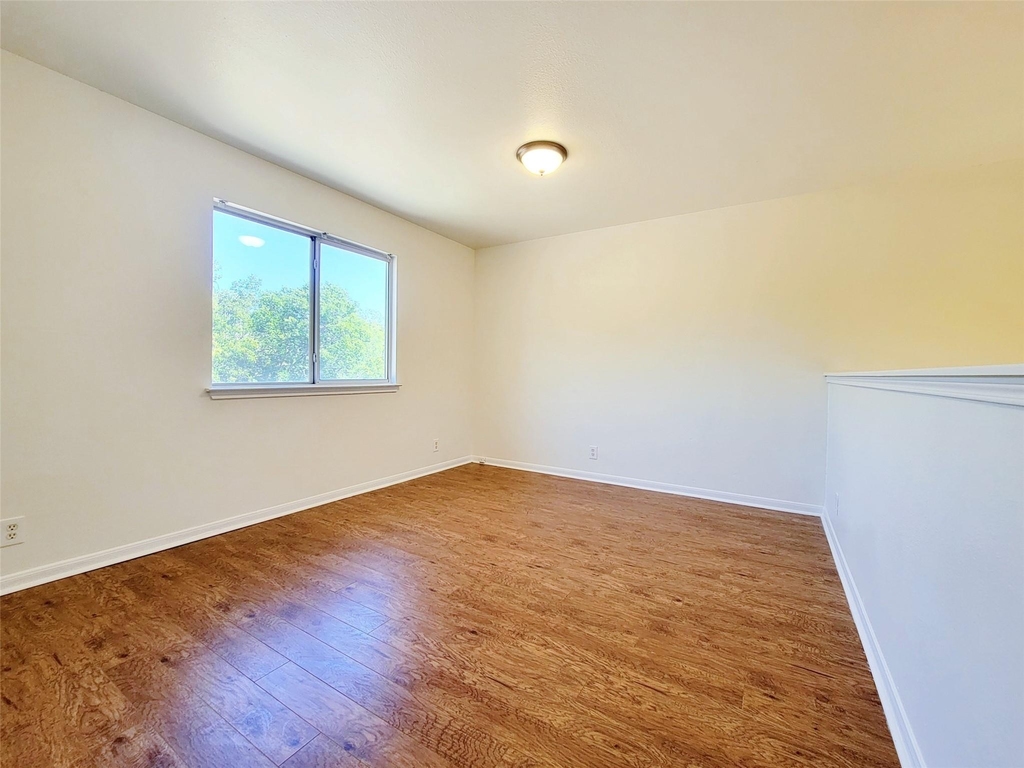 7400 Muffin Dr - Photo 18