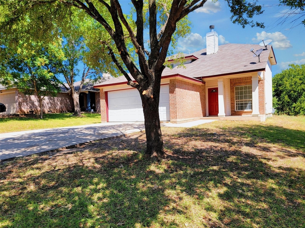 7400 Muffin Dr - Photo 1