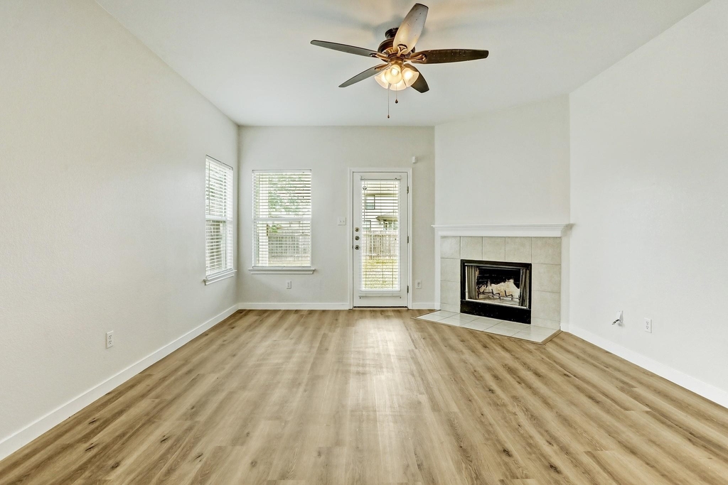 128 Almquist St - Photo 15