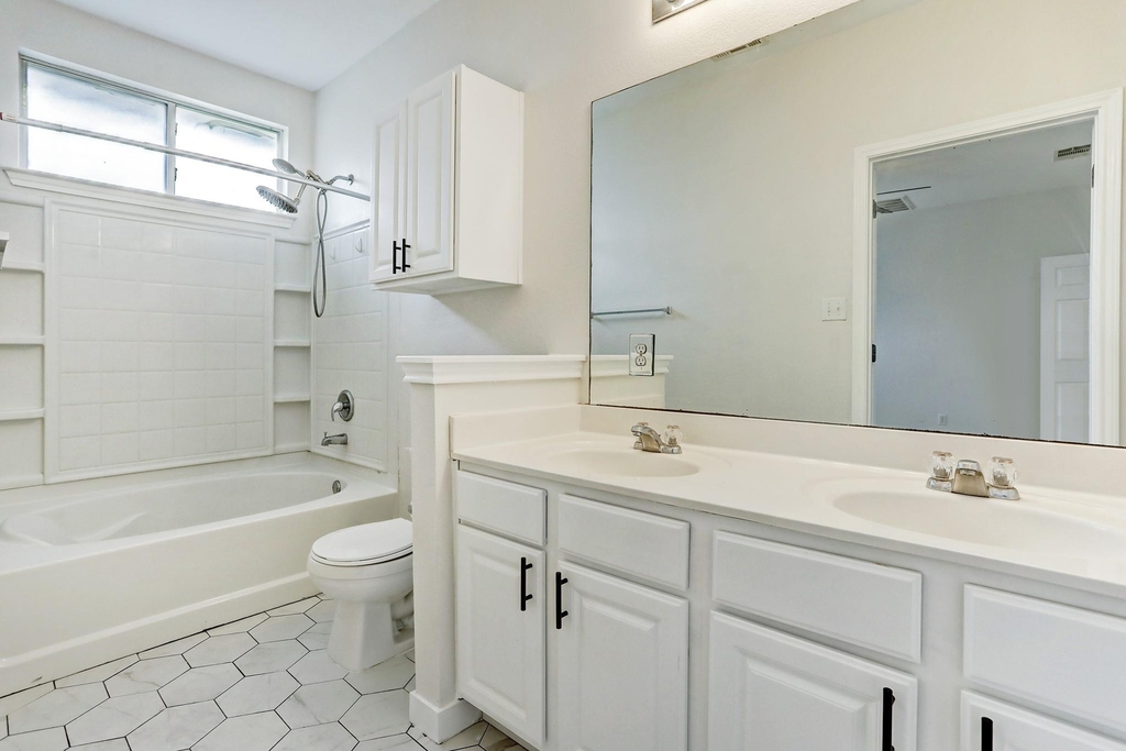 128 Almquist St - Photo 26