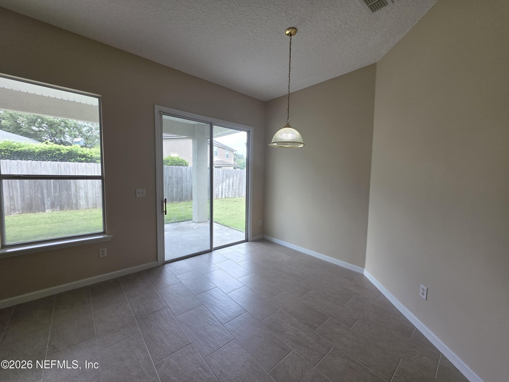 739 Wakemont Drive - Photo 9