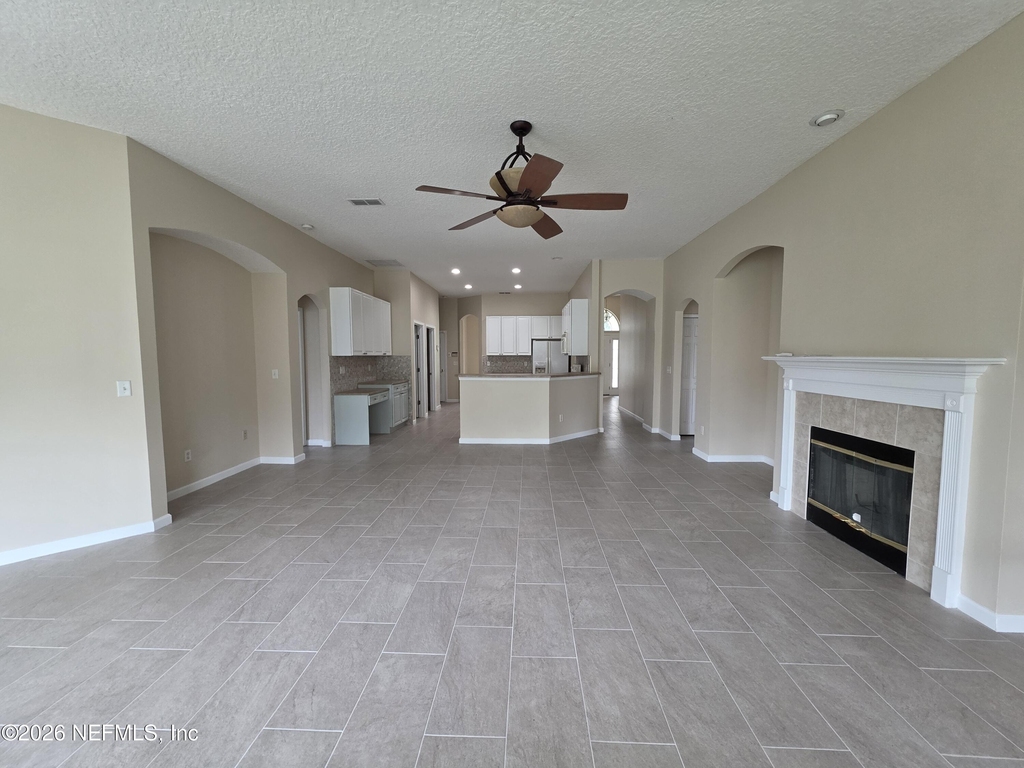 739 Wakemont Drive - Photo 10