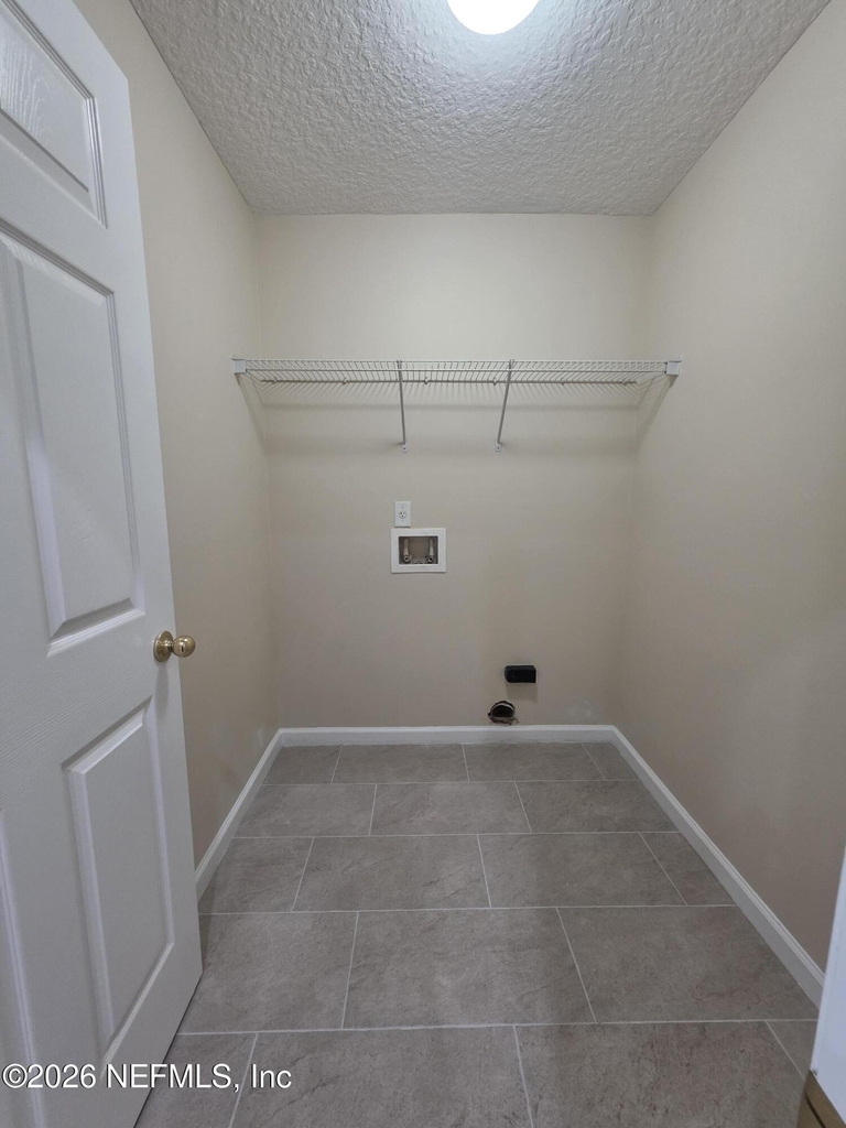 739 Wakemont Drive - Photo 8