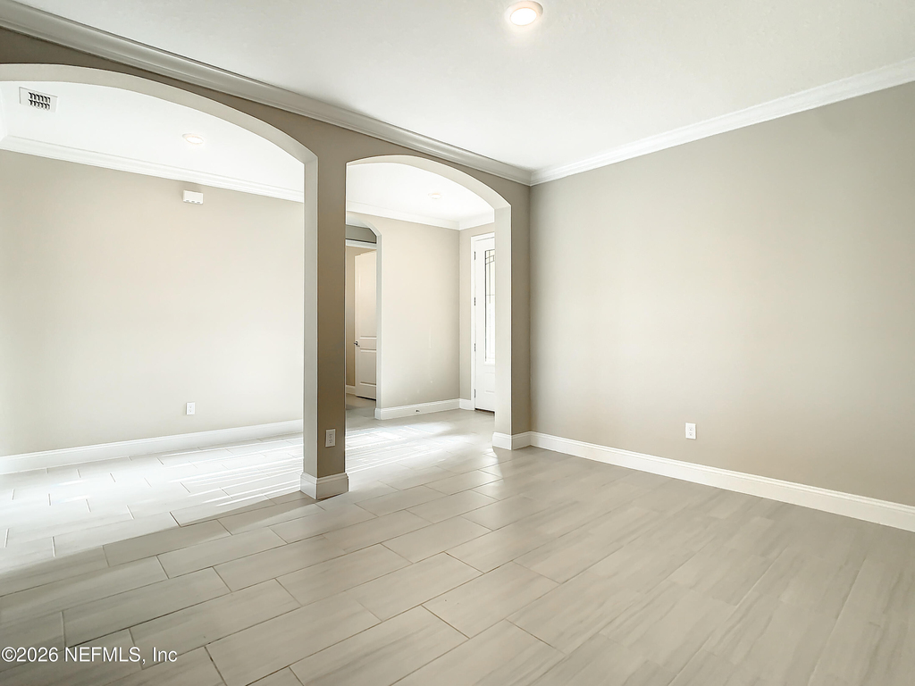 380 Brybar Drive - Photo 4
