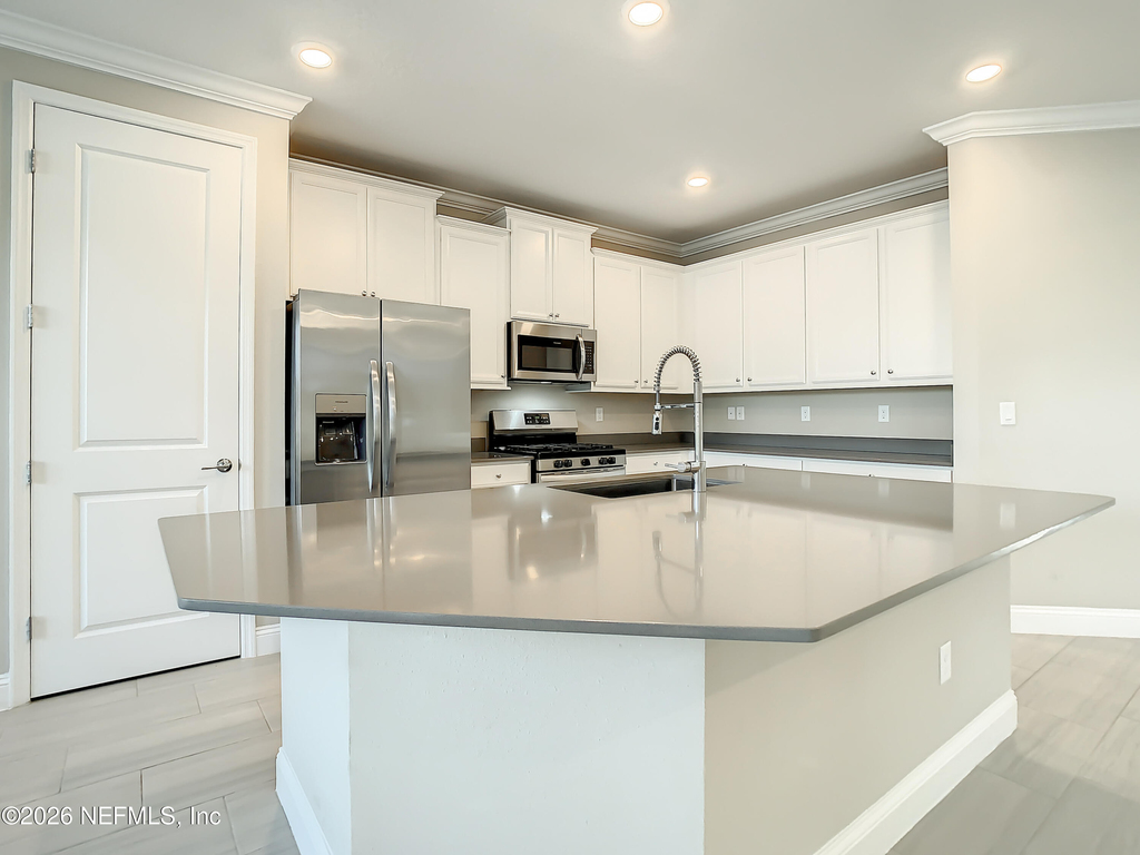 380 Brybar Drive - Photo 10