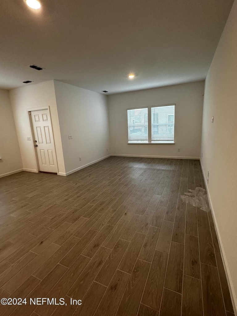 4387 Leeward Breeze Loop - Photo 9