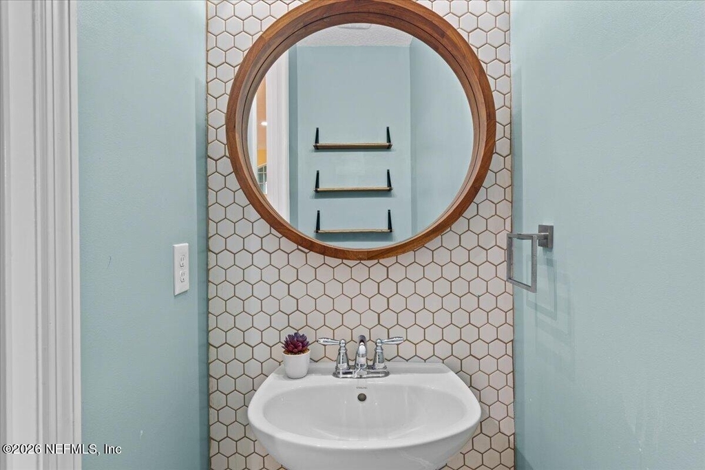 1201 E Redrock Ridge Avenue - Photo 17