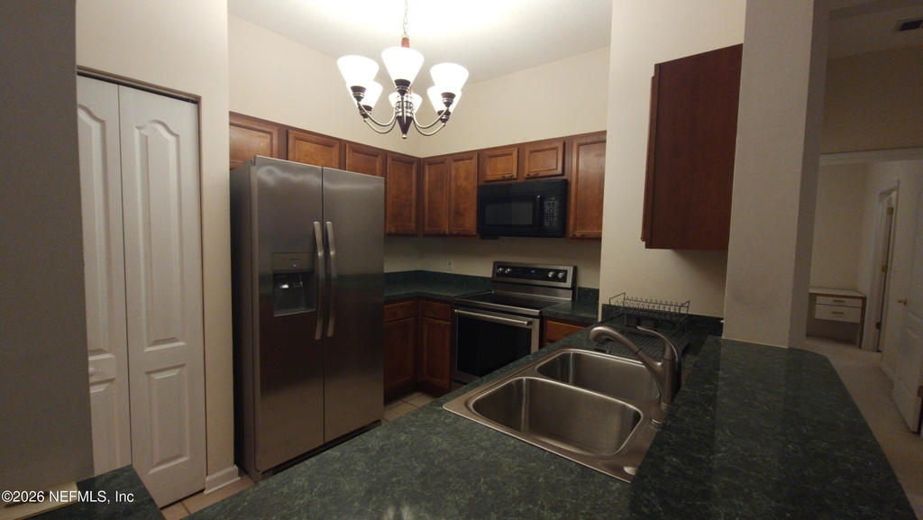 8601 Beach Boulevard - Photo 9
