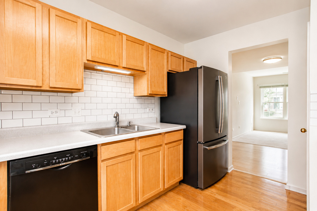 1217 N Village Drive - Photo 12