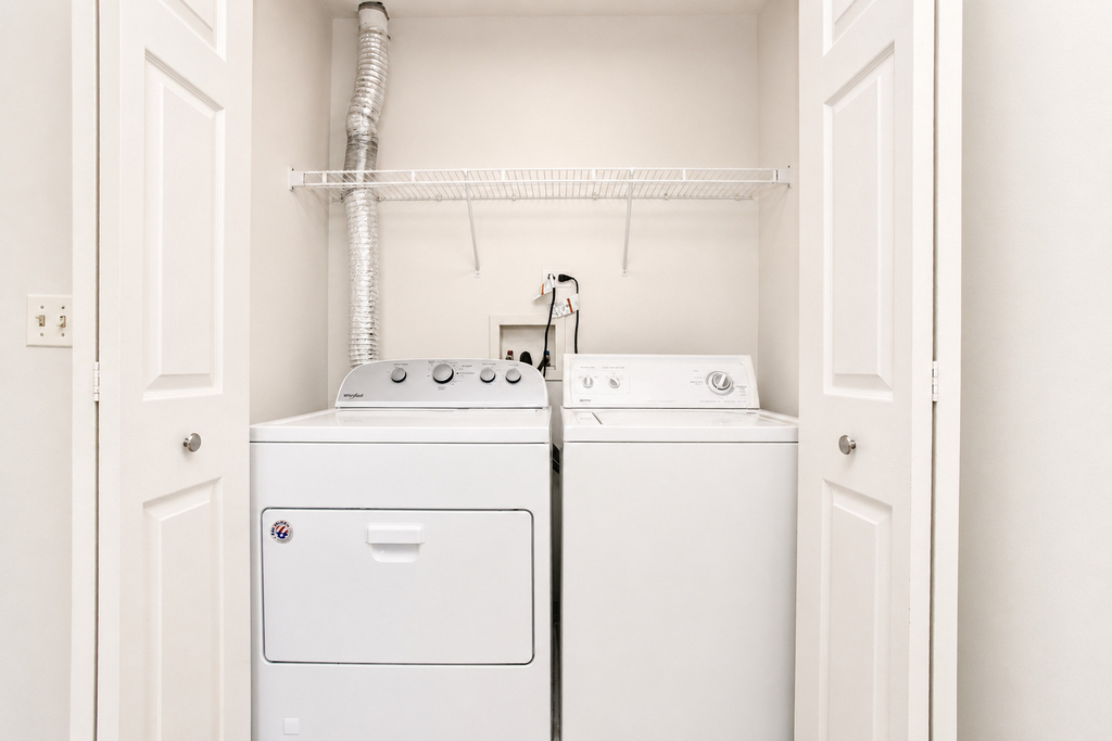 1217 N Village Drive - Photo 31