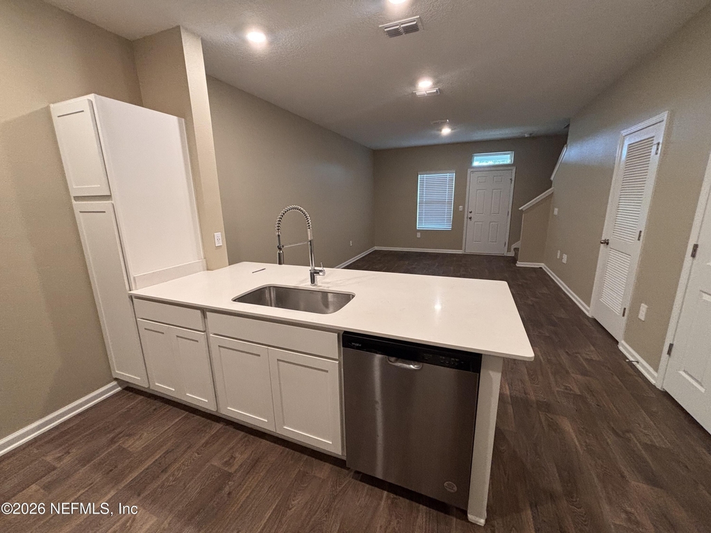 903 Rivertree Place - Photo 6