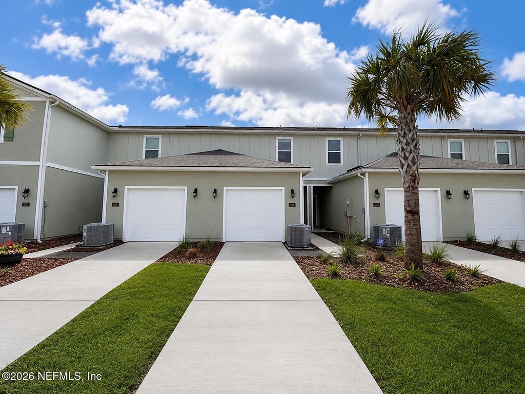 903 Rivertree Place - Photo 0