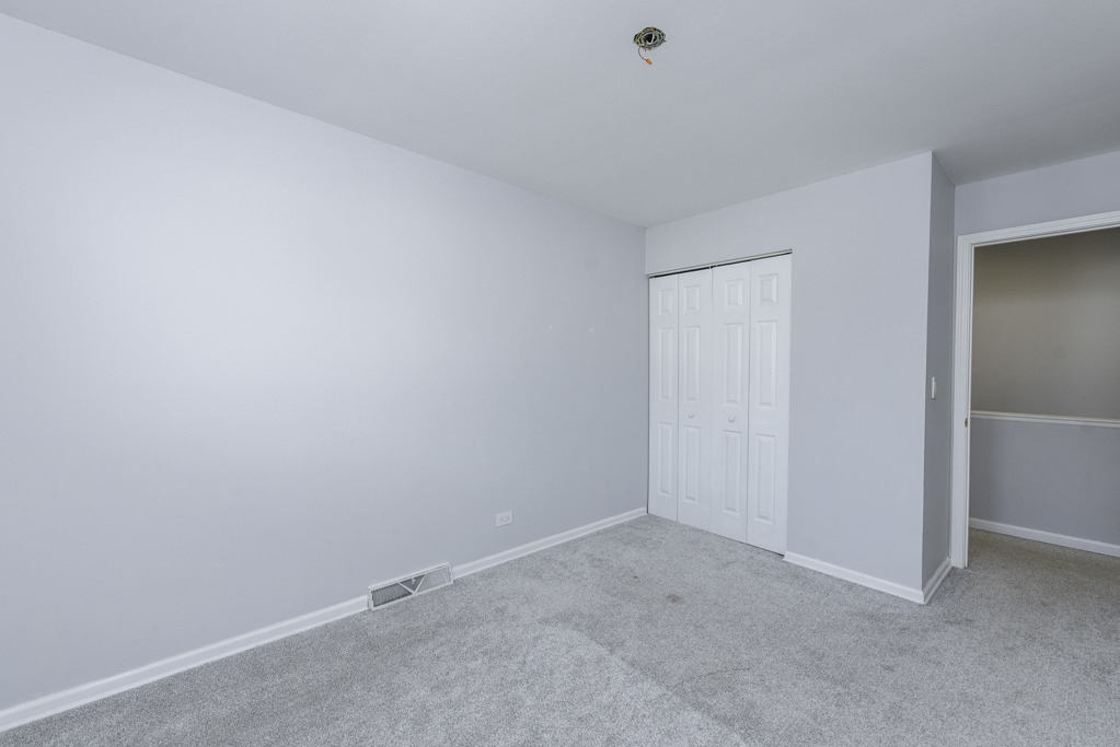551 W Park Avenue - Photo 19