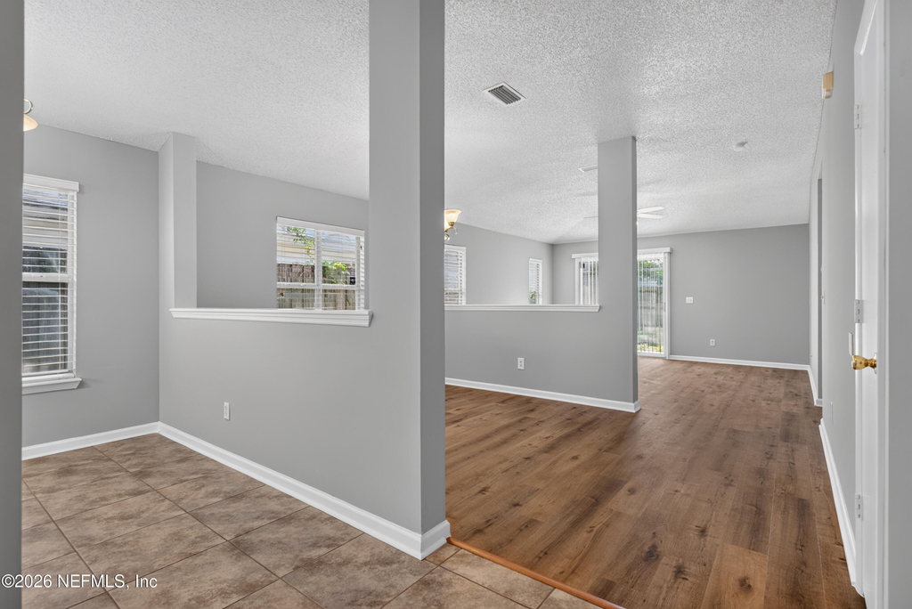 1108 Hidden Cove Circle S - Photo 4