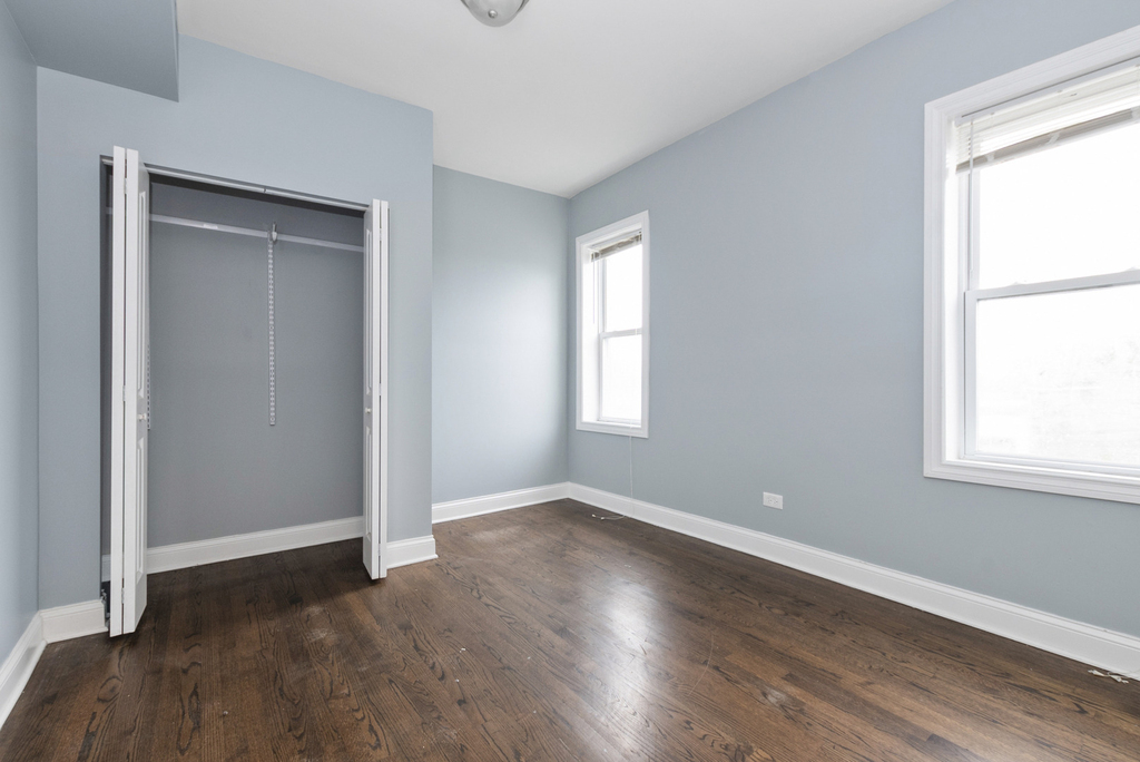 8101 S Throop Street - Photo 16