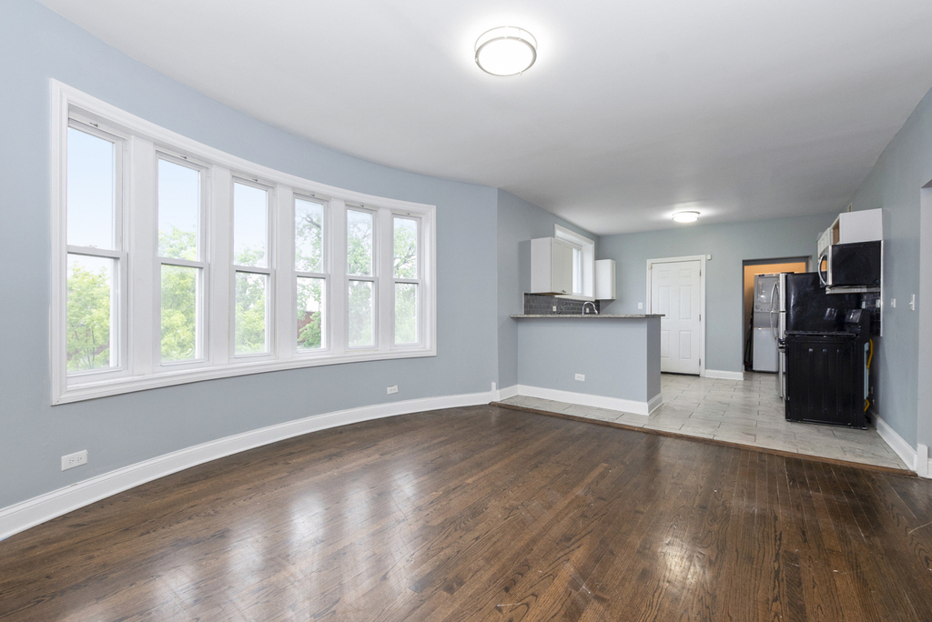 8101 S Throop Street - Photo 7