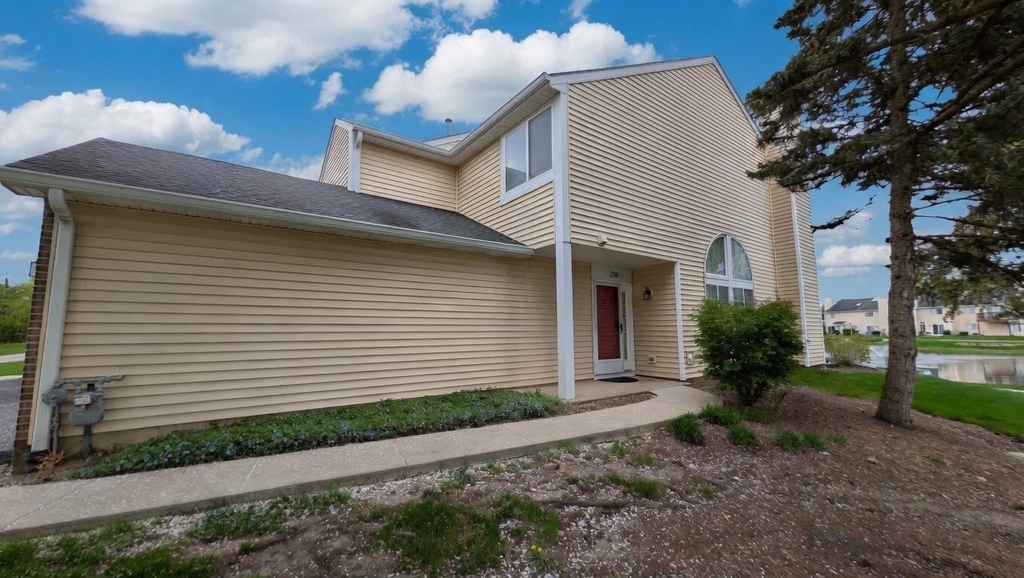 150 Winchester Drive - Photo 2