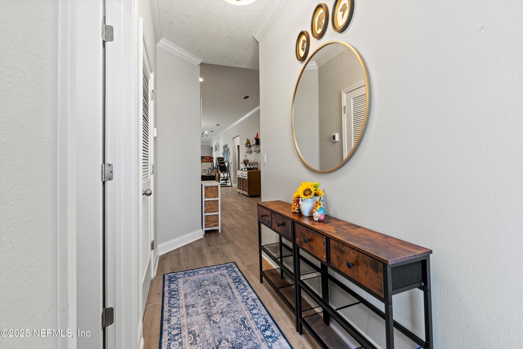 21 Creekmore Drive - Photo 3