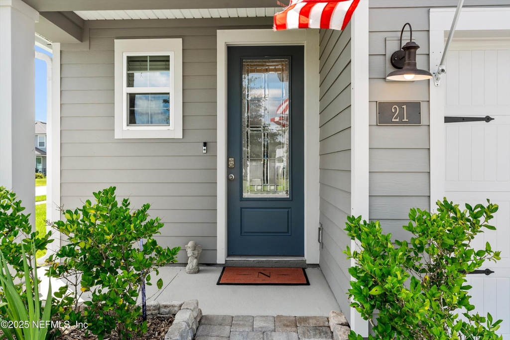 21 Creekmore Drive - Photo 2