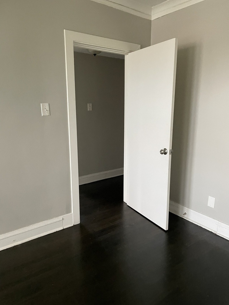 7922 S Marshfield Avenue - Photo 6