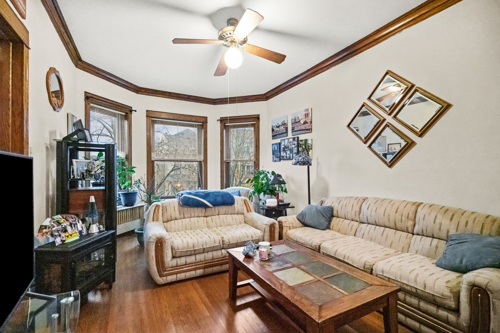 1336 W Cornelia Avenue - Photo 1