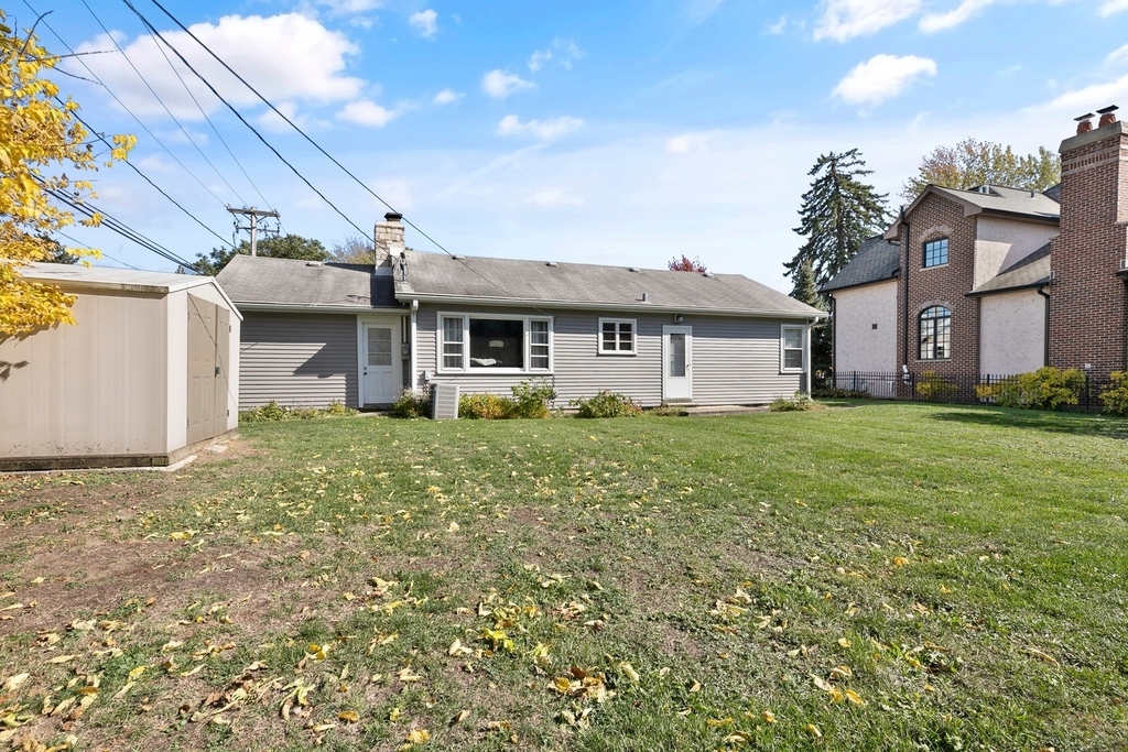 223 S West Street - Photo 18