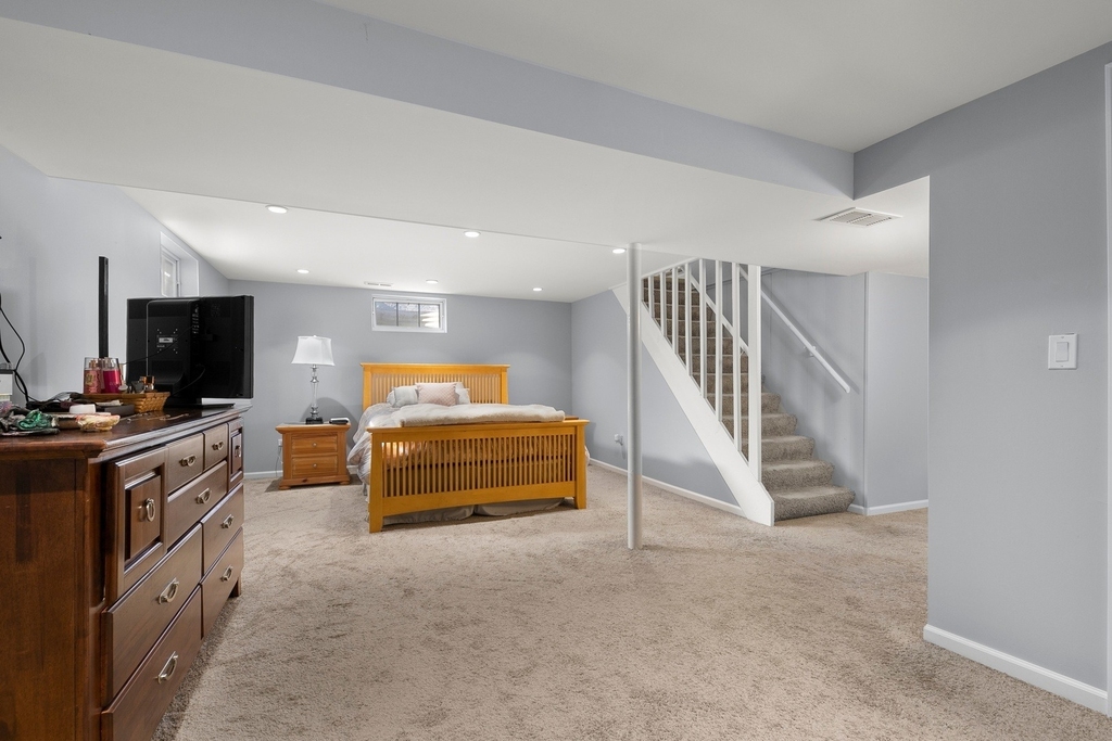 223 S West Street - Photo 15