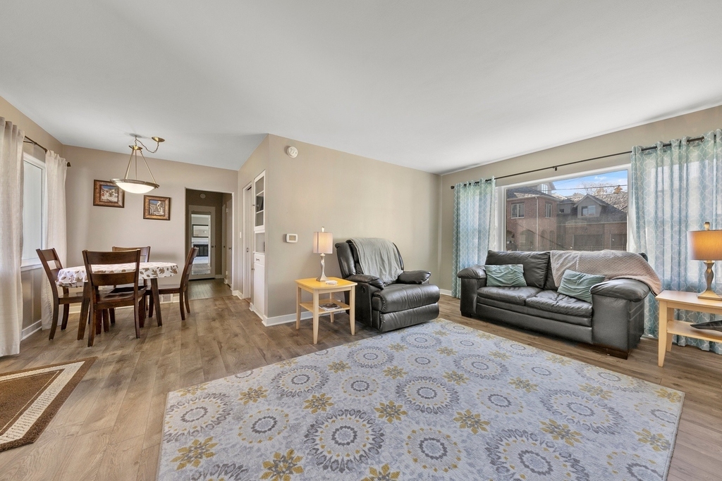 223 S West Street - Photo 3