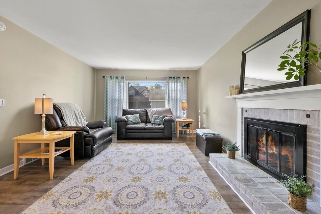 223 S West Street - Photo 2