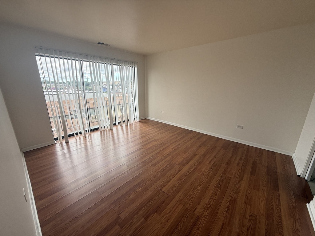2310 N Harlem Avenue - Photo 12