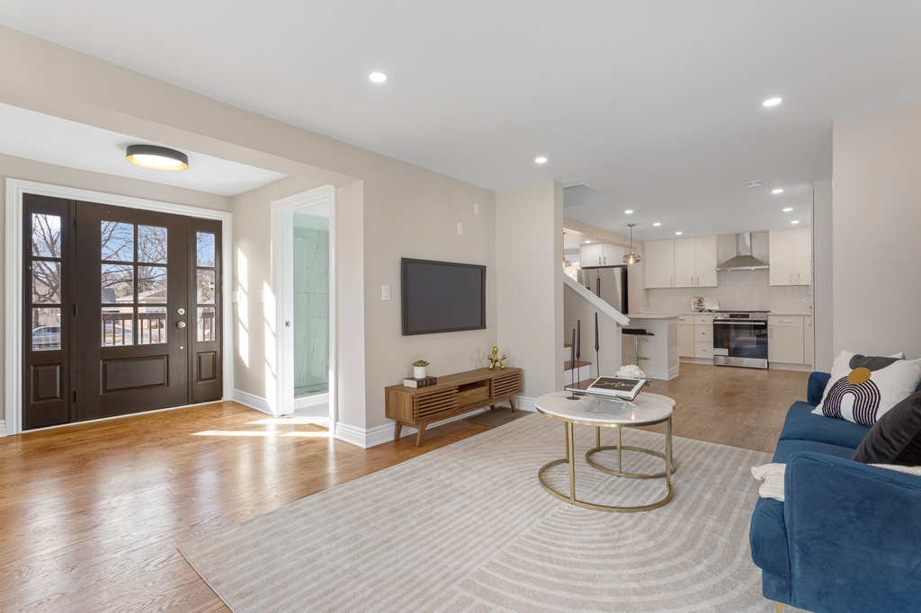 606 S York Street - Photo 7