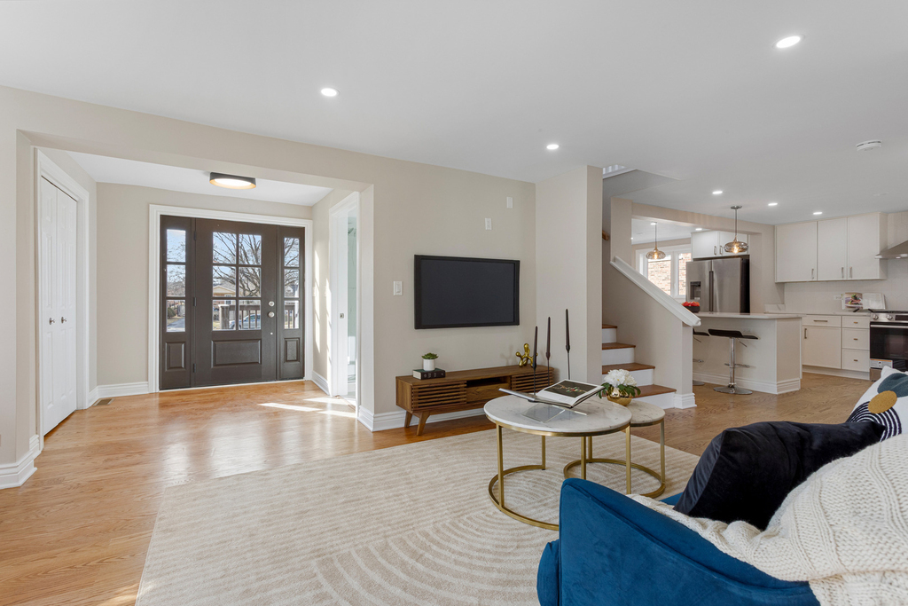 606 S York Street - Photo 10