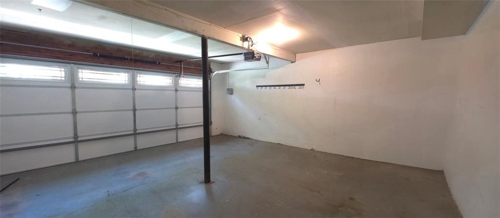 190 Barrington Drive Drive E - Photo 15